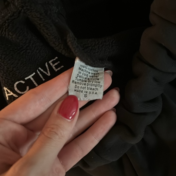 Set Active Sweats worn once - Picture 5 of 5